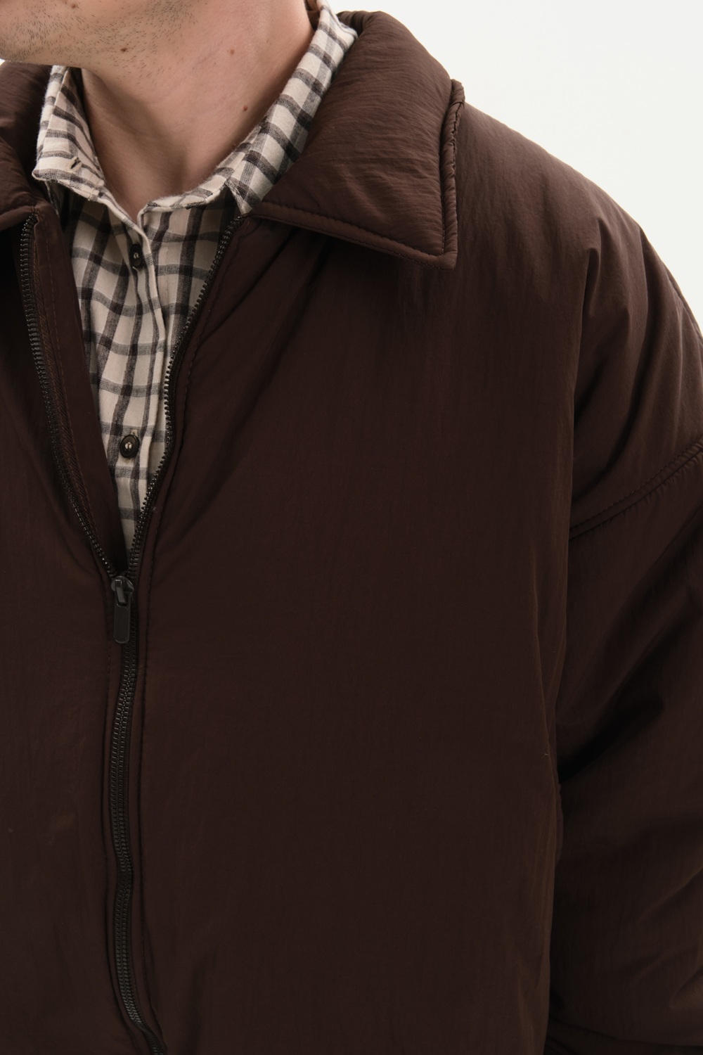 Куртка «Bomber Texture» шоколадна – фото 2 Куртка «Bomber Texture» шоколадна – skripka.com.ua – фото 2